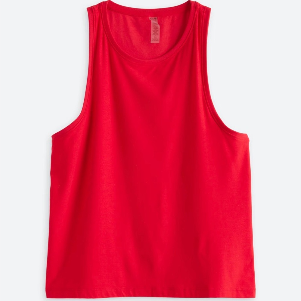 NWT Beyond Yoga Featherweight Rebalance Tank. Ruby Red color. Size S.